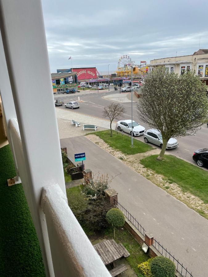 Queens Hotel, Skegness Buitenkant foto