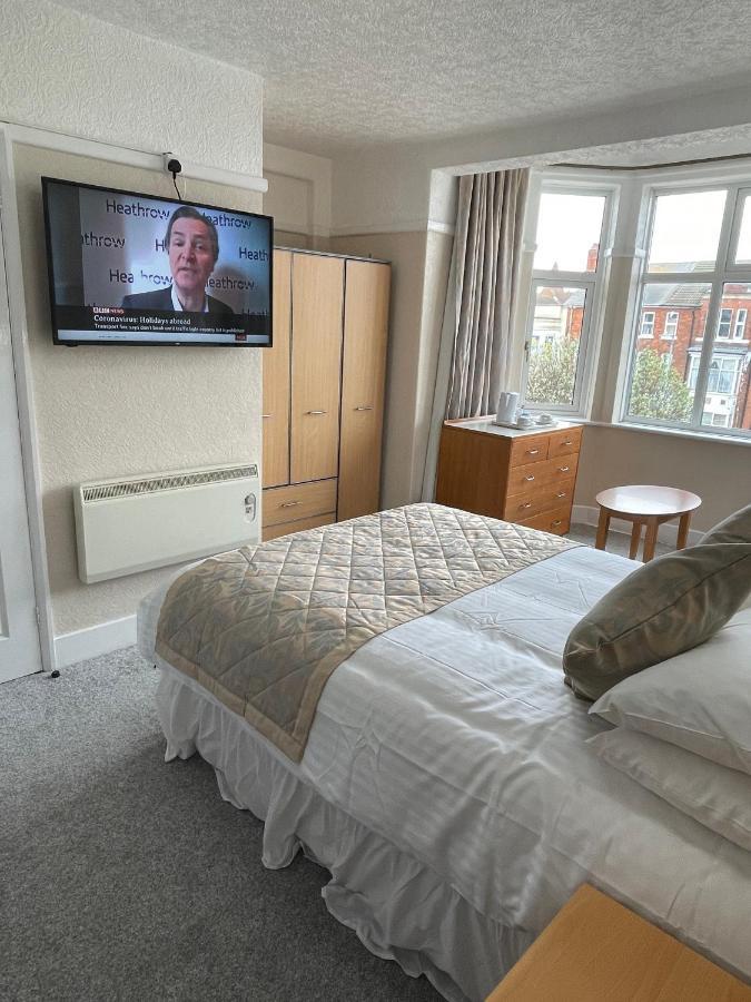 Queens Hotel, Skegness Buitenkant foto