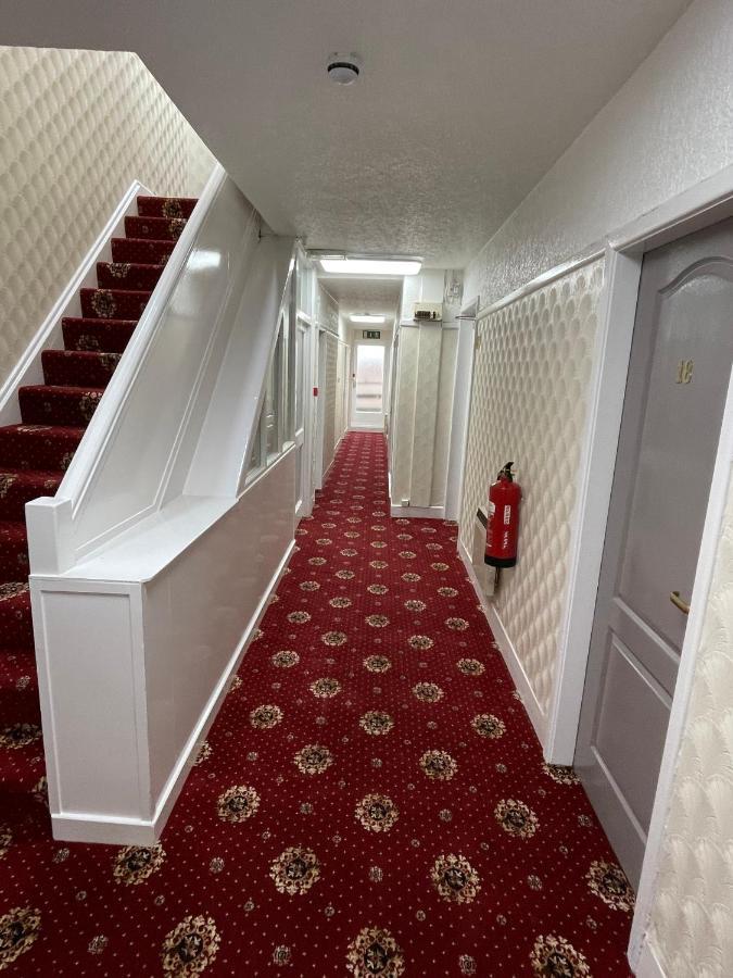 Queens Hotel, Skegness Buitenkant foto