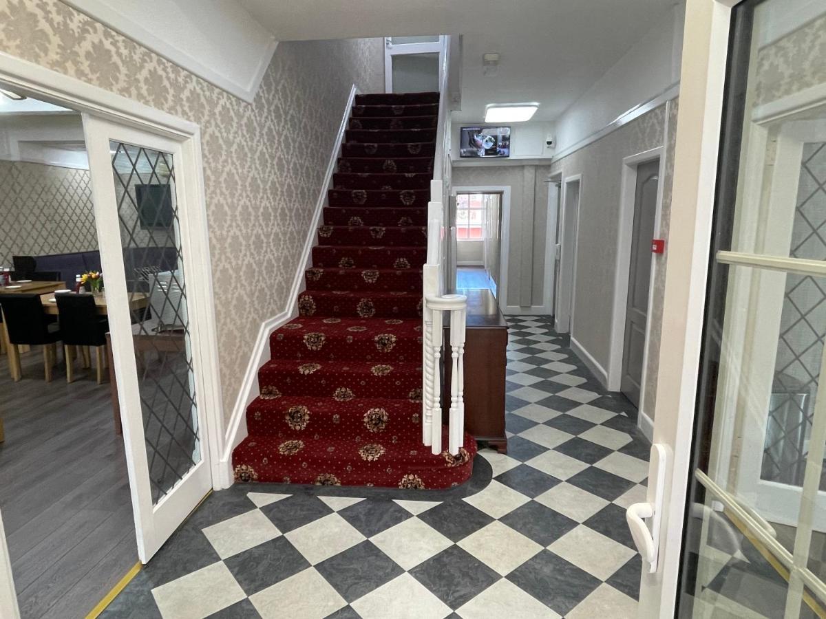Queens Hotel, Skegness Buitenkant foto